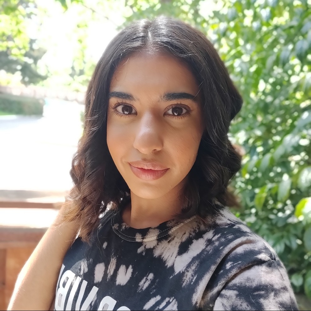 Meet your Posher, Sophia